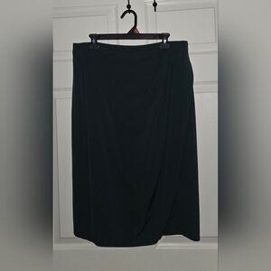 Eva Mendez Elegant Green Skirt
